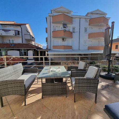 Apartment Aqua Near The City Beach Novalja Ngoại thất bức ảnh