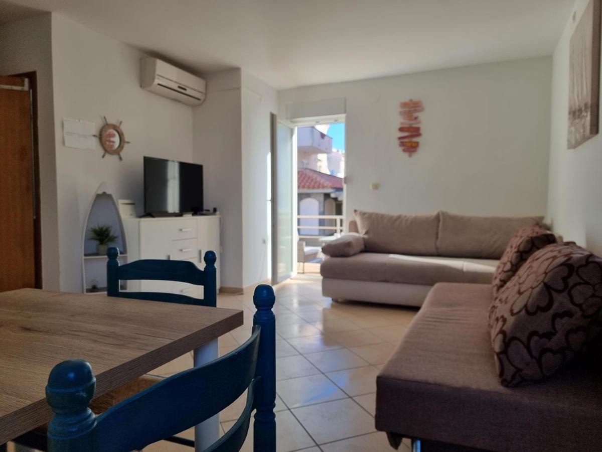 Apartment Aqua Near The City Beach Novalja Ngoại thất bức ảnh